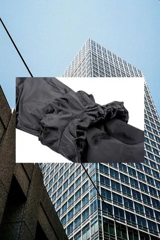 Sleeve-Drapping Baseball Jacket (WaterProof)