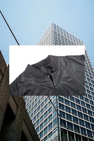 Sleeve-Drapping Baseball Jacket (WaterProof)